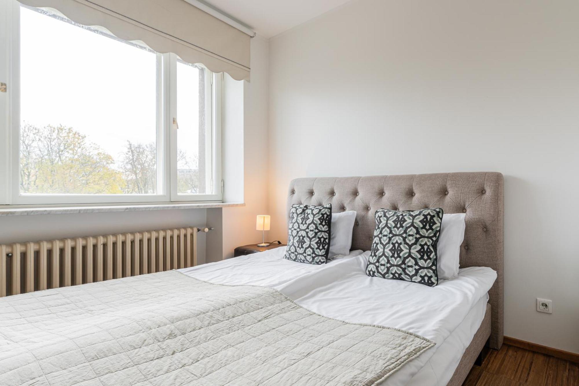Yoga Residence Apartments Талин Екстериор снимка