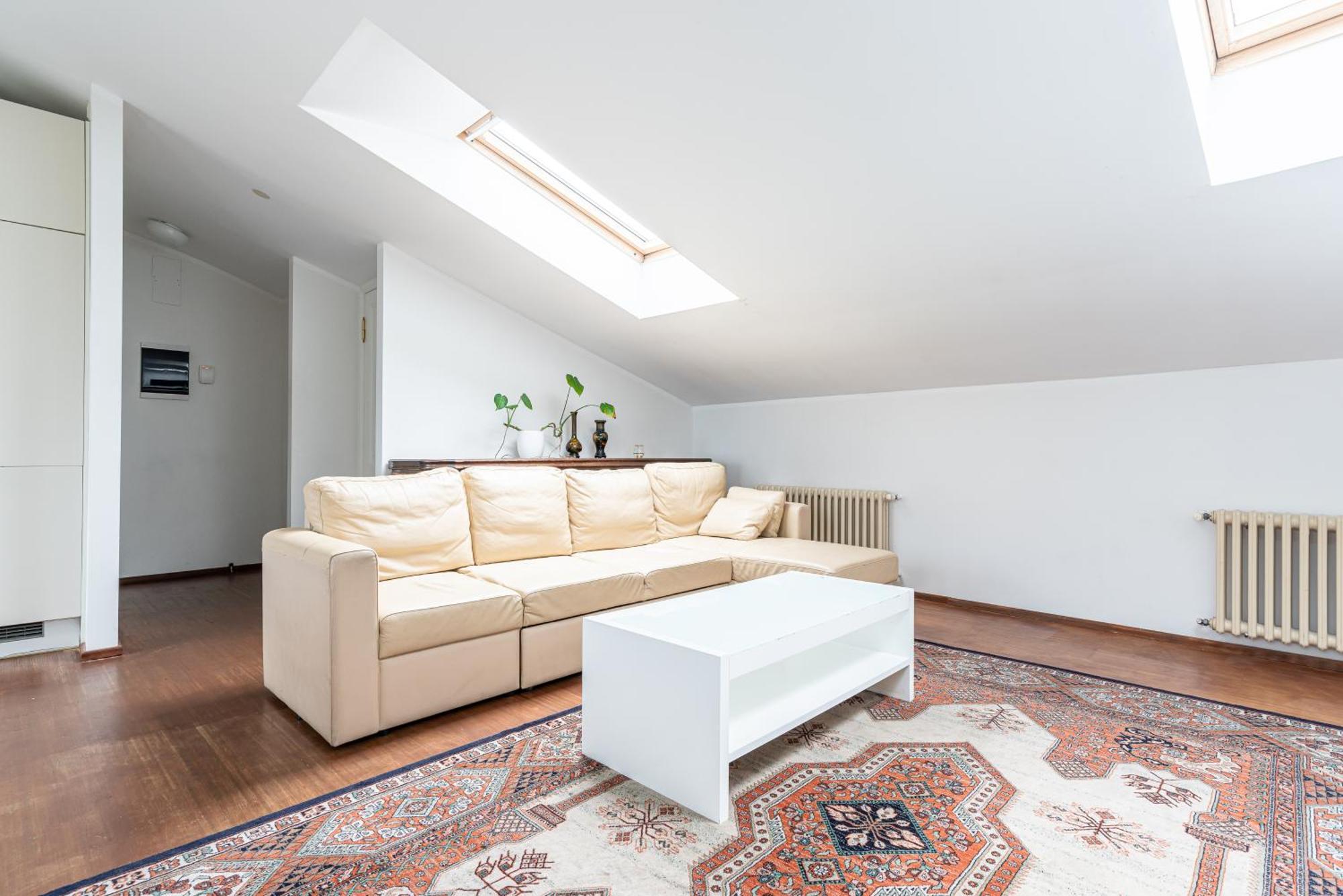 Yoga Residence Apartments Талин Екстериор снимка