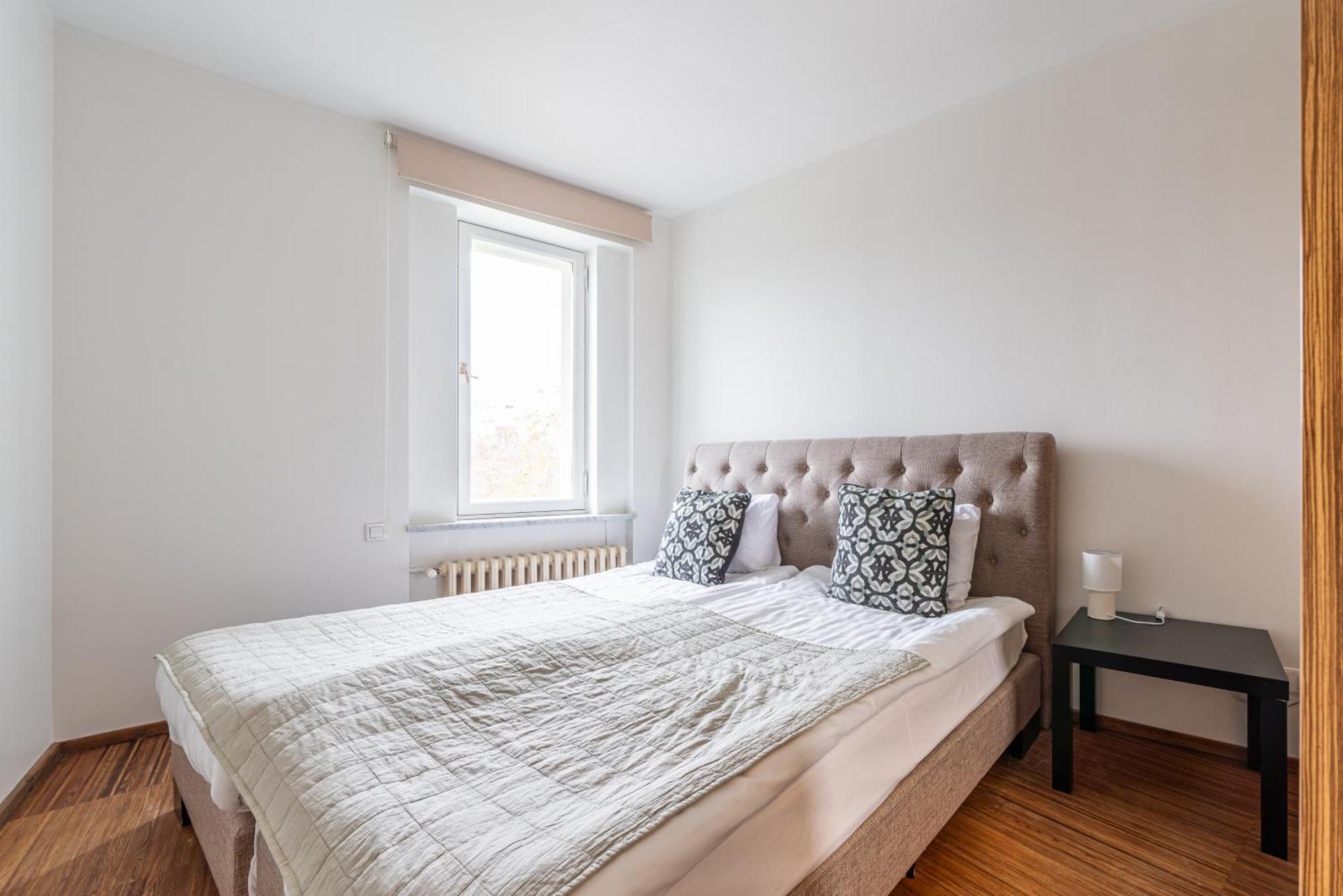 Yoga Residence Apartments Талин Екстериор снимка