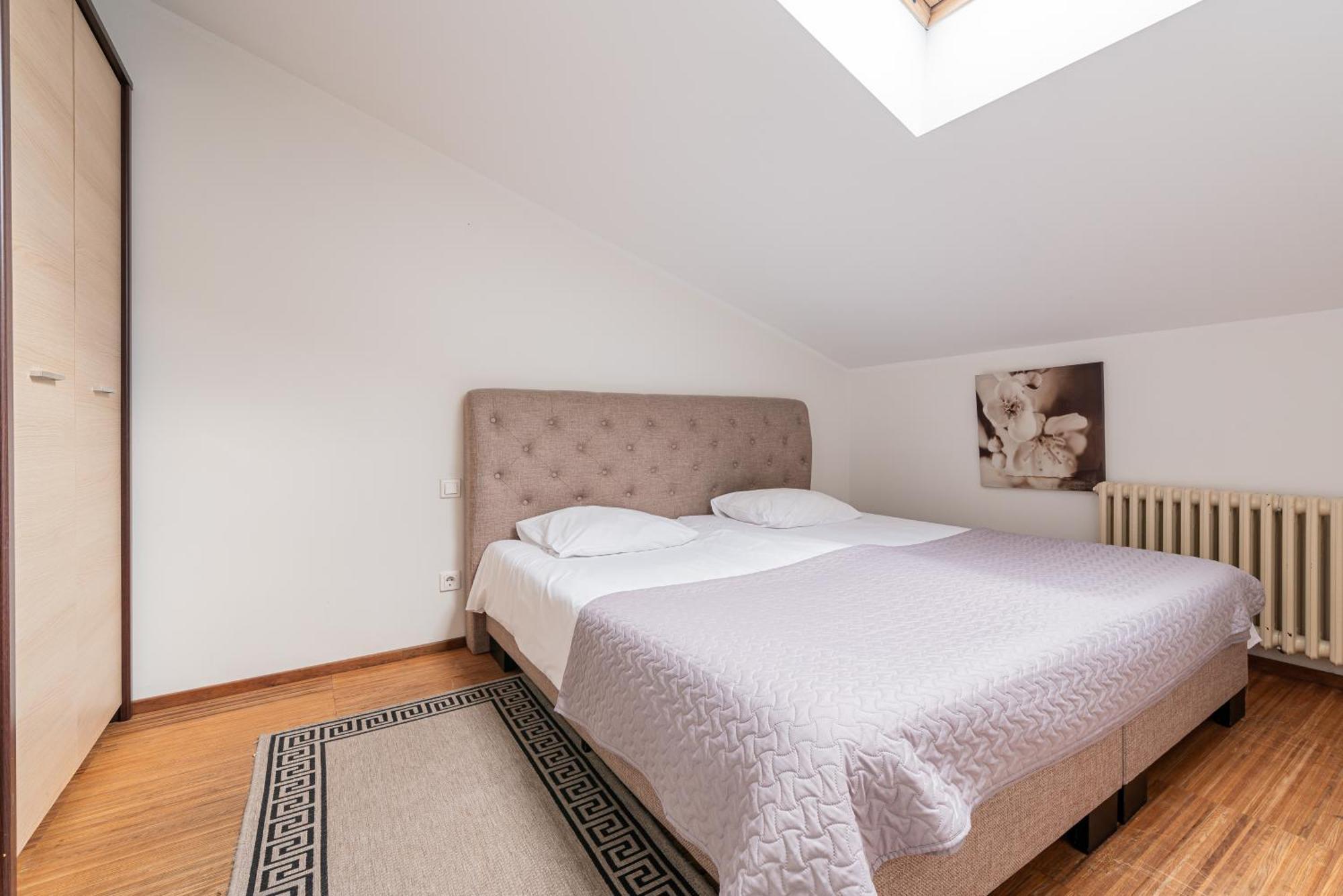 Yoga Residence Apartments Талин Екстериор снимка