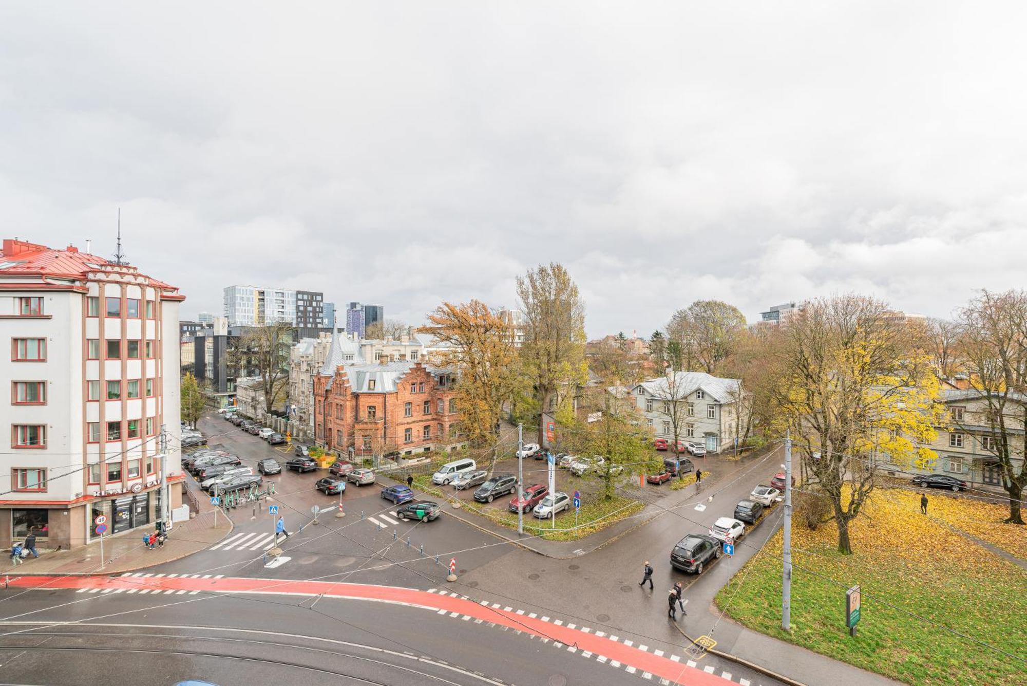Yoga Residence Apartments Талин Екстериор снимка