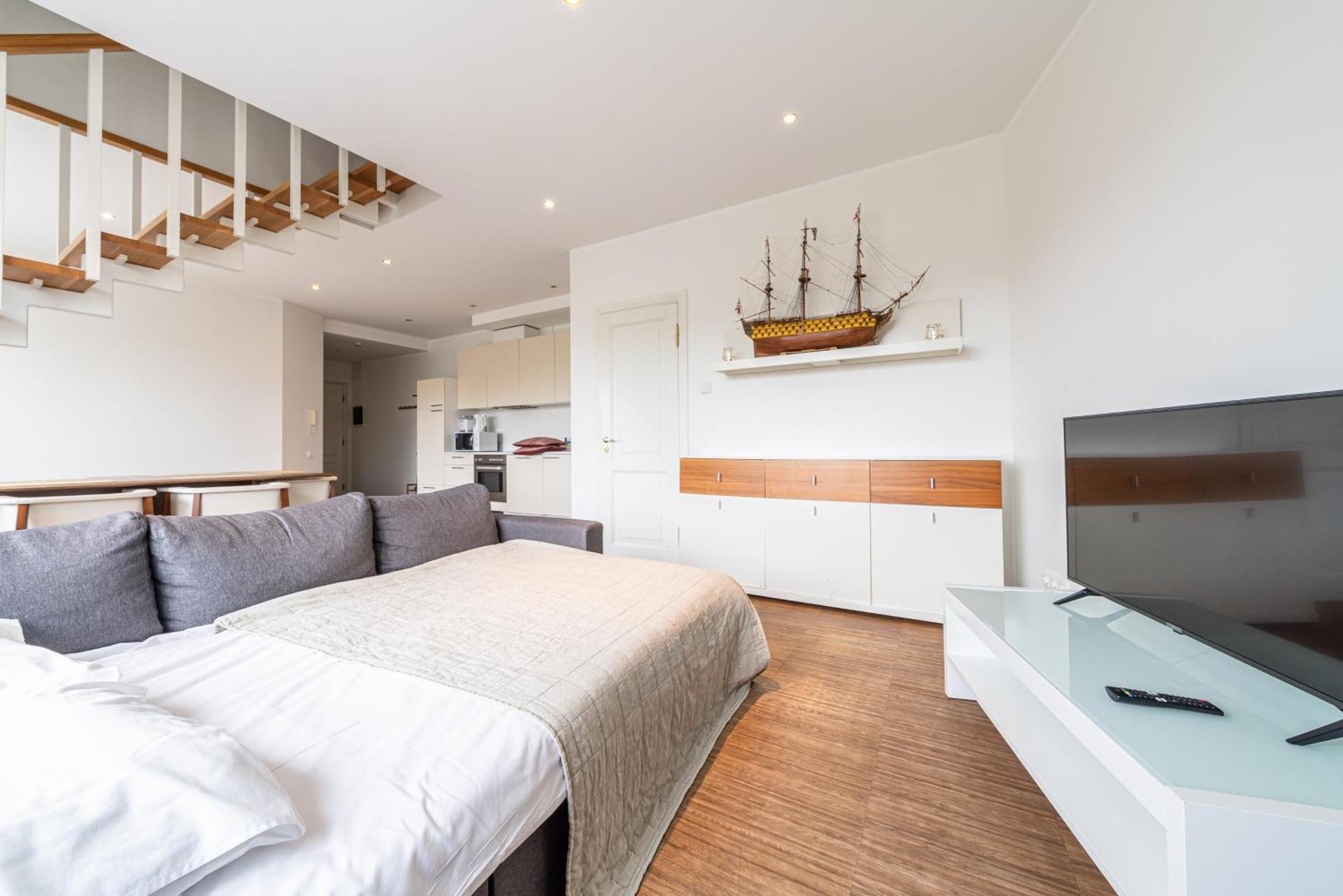Yoga Residence Apartments Талин Екстериор снимка