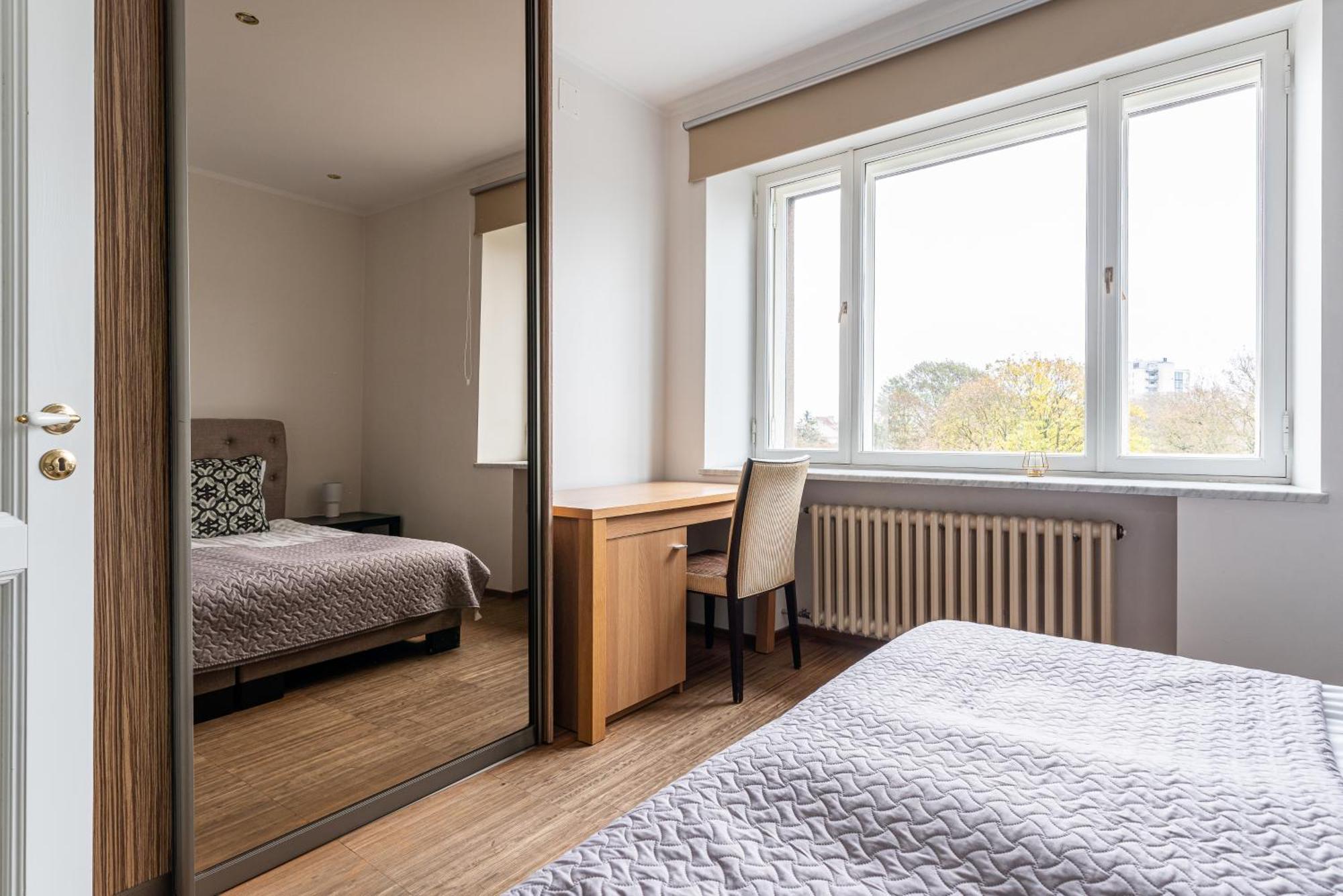 Yoga Residence Apartments Талин Екстериор снимка