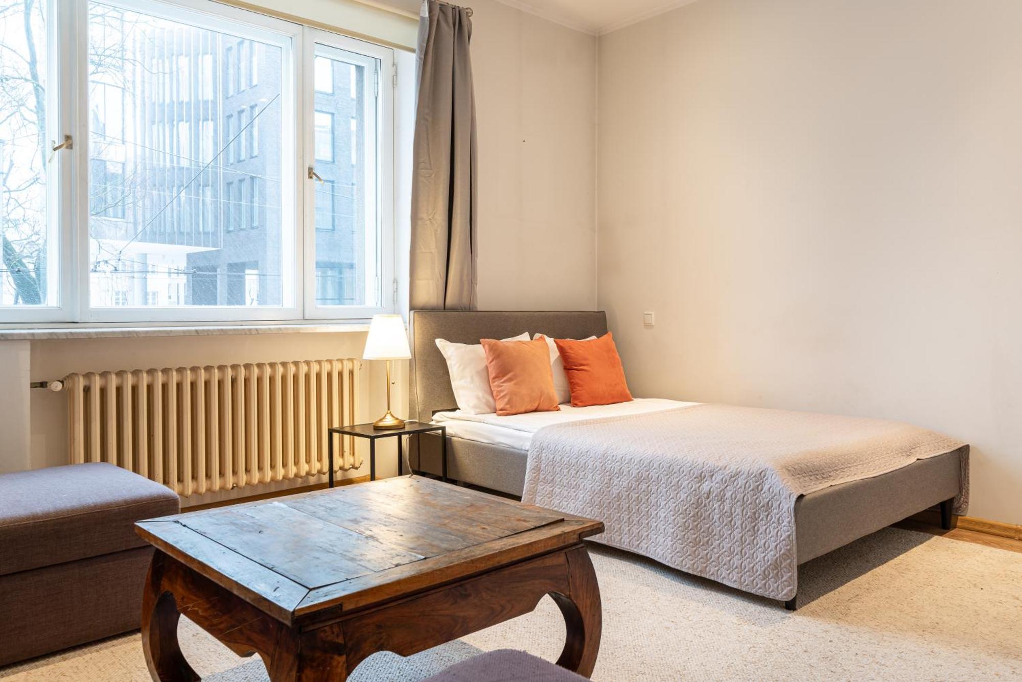Yoga Residence Apartments Талин Екстериор снимка
