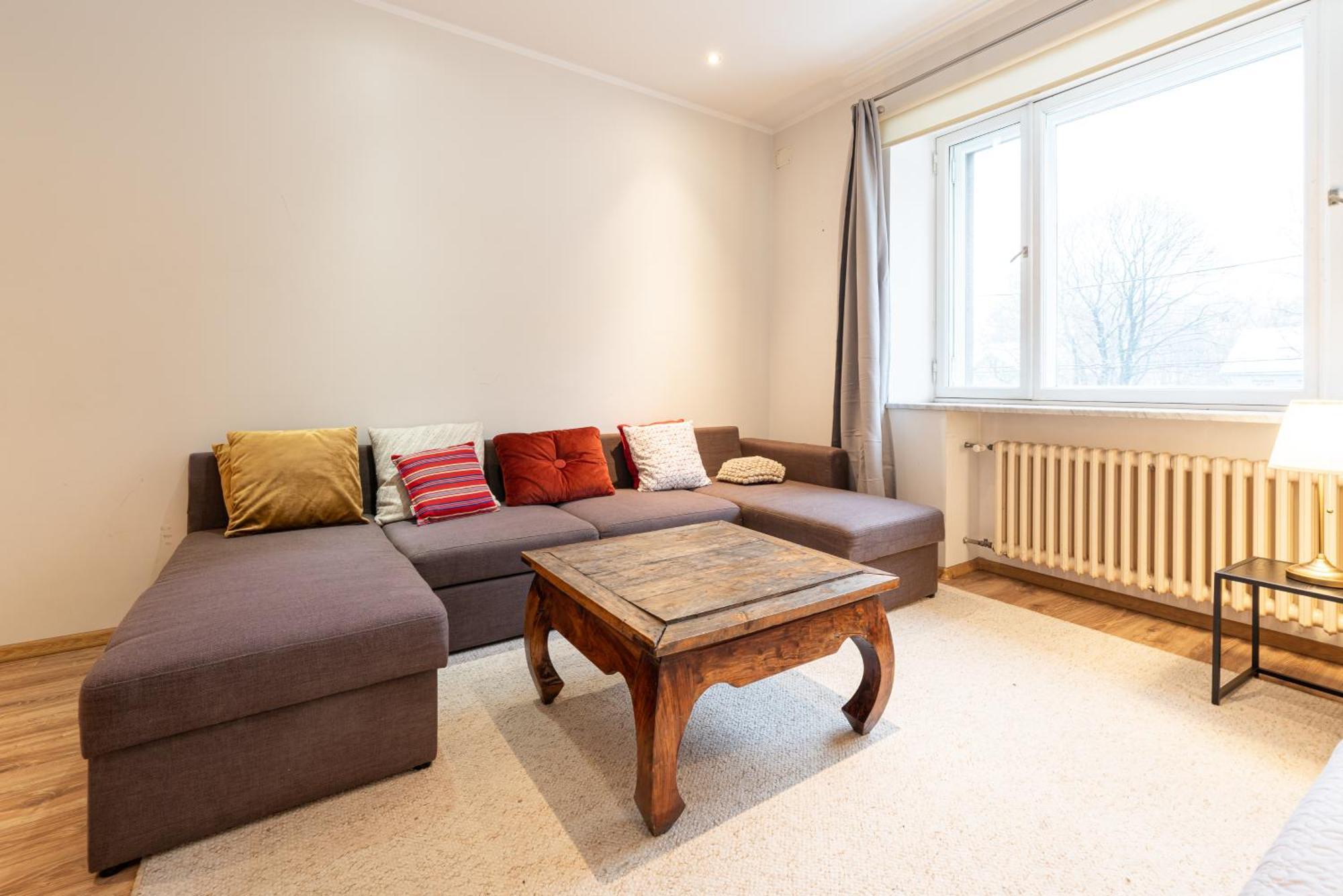 Yoga Residence Apartments Талин Екстериор снимка